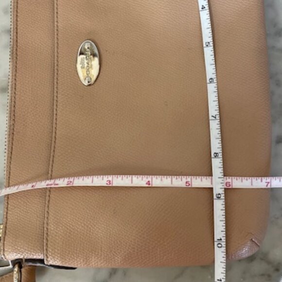 COACH East/West Pop Crossbody Tan Purse Adjustable Shoulder Bag F52881 - Picture 16 of 17